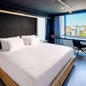 4* Hotel Nhow Bloom