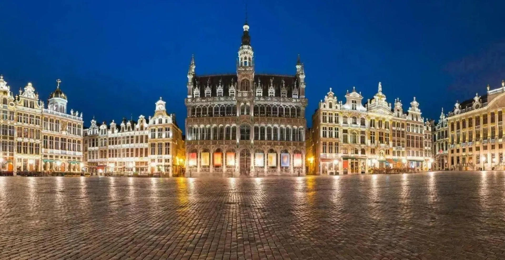 Charming Studio In Saint Josse Ten Noode 30 M² Garden View Brussels